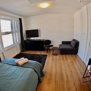 Lovely One Bedroom Flat Apartamento